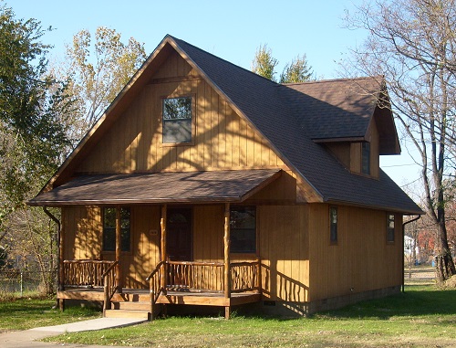 Hill: 1040sf, 3Bed, 2Bath
